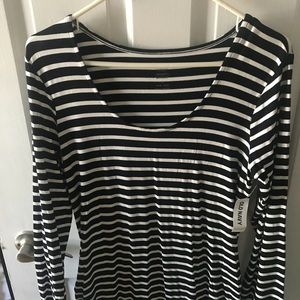 Old Navy maternity dress